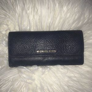 *SOLD* Michael Kors Wallet